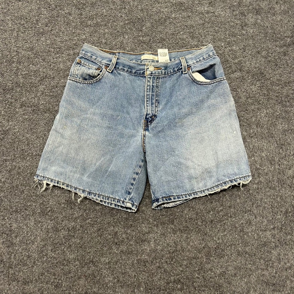 Levi's Denim Shorts Womens Size 12 Blue 550 Relaxed Fit Cotton Frayed Hem Good